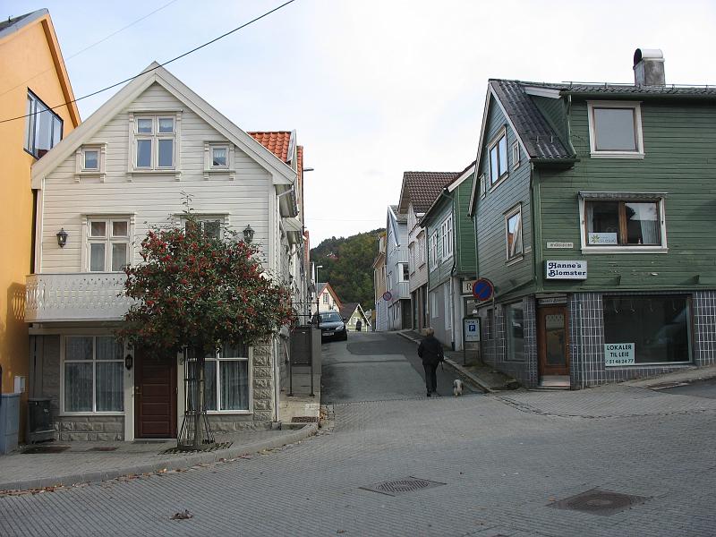 402.JPG
