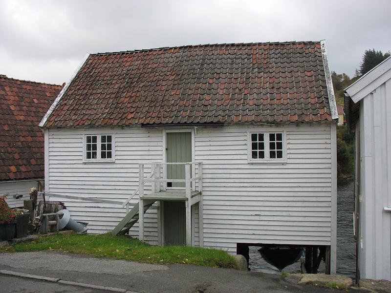 637.JPG