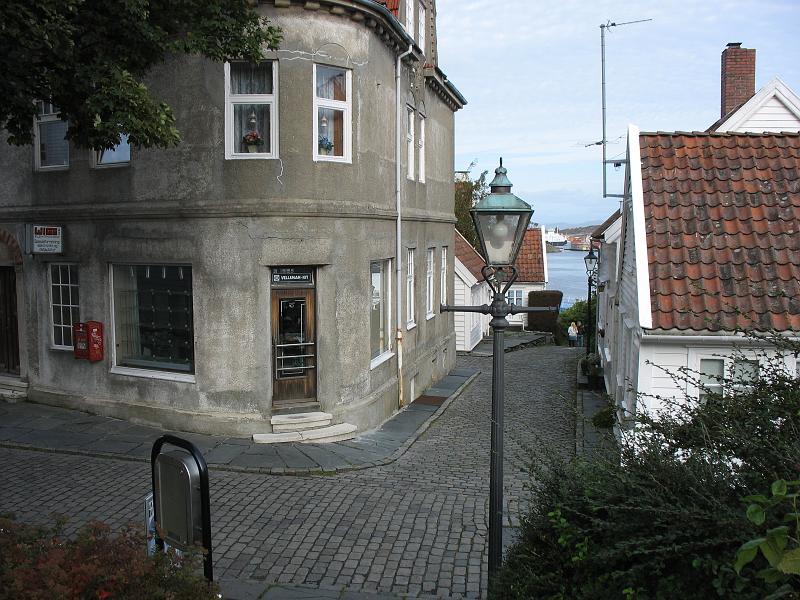 818.JPG