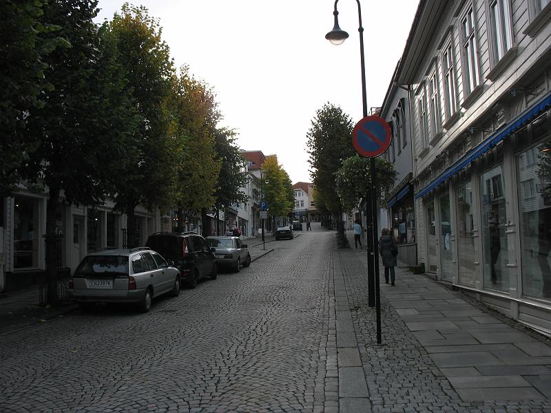 943.JPG
